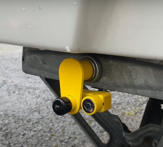 Milenco Adjustable Corner Steady Locks β Pair | Open-Type Caravan/Trailer Leg Locks (Central Shaft Lock, 2 Keys) β 3094