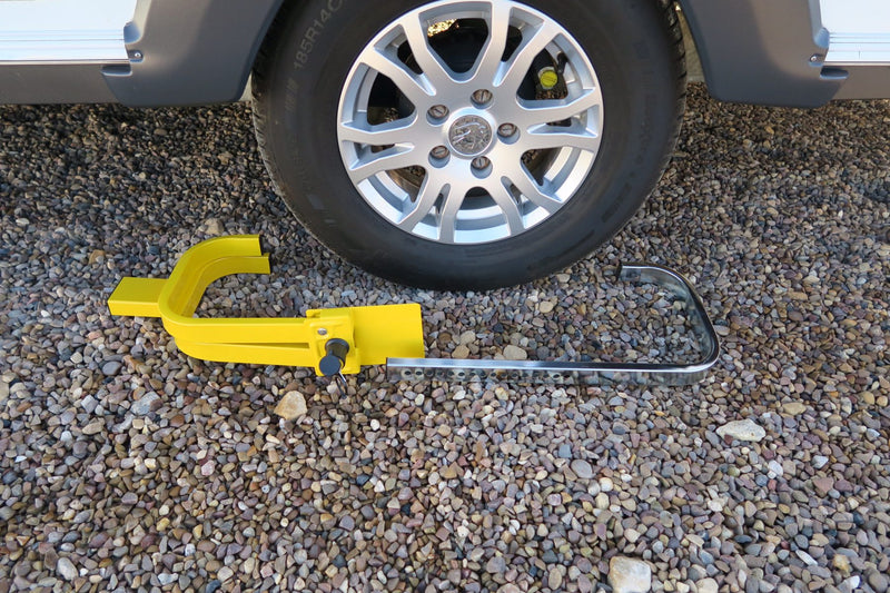 Milenco Lightweight Wheelclamp – Caravan 13"–15" Wheels – Insurance Approved – High-Visibility Lock