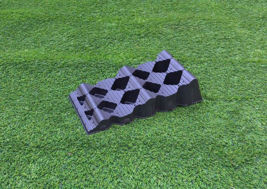 Milenco MGI T1 Mini Levels – Compact 2-Step Wheel Levellers – Pair – 43 x 22 x 11 cm