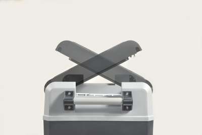 myCOOLMAN CEP47 – 47 L Portable Compressor Fridge/Freezer – Single Zone – 12/24V DC + 240V AC