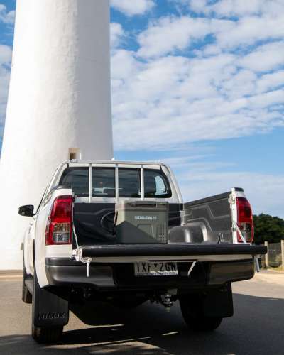 myCOOLMAN 20L Portable Fridge/Freezer – Single Zone – 12/24V DC + 240V AC – Compact & Lightweight