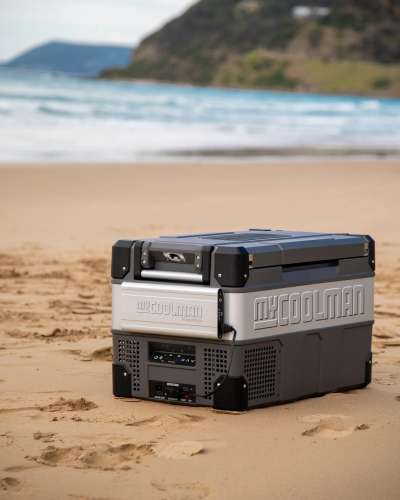 myCOOLMAN PowerPack – Magnetic Portable Battery for myCOOLMAN Fridge/Freezers – Cordless Cooling