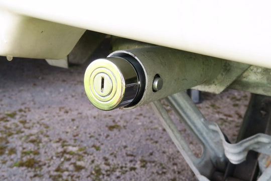 Milenco Adjustable Corner Steady Tube-Type Shaft Lock – Caravan/Trailer Leg Security (Locks Central Shaft) – 2165 - Milenco security products offering high-level protection for caravans and motorhomes, including wheel locks, hitchlocks and door locks - My Milenco