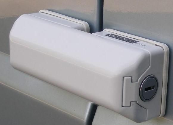 Milenco Van Door Lock – Single White | High-Security Rear & Sliding Door Lock (Anti-Bump, Locks Open/Closed) – SKU 3056