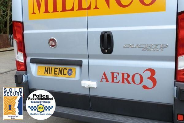 Milenco High-Security Van Door Lock – White Single (Sold Secure Gold Automotive, Hardened Steel, 3 Keys)