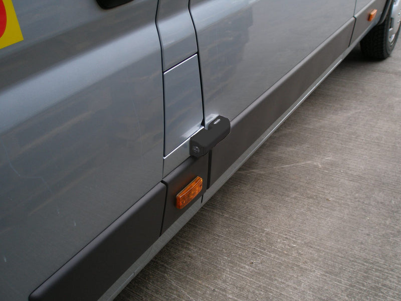 Milenco Van Door Deadlock – Single Black | High-Security Rear & Sliding Door Lock (Anti-Bump)